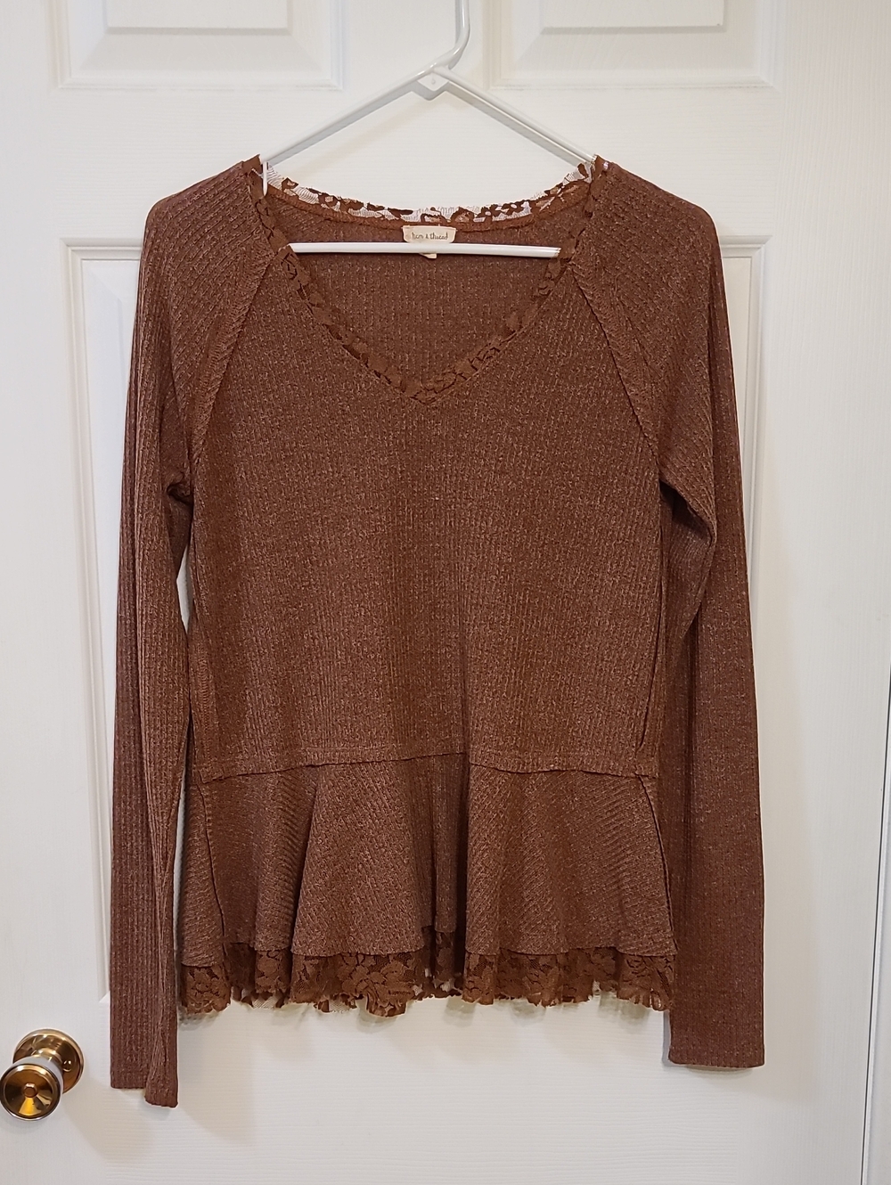 Hem & Thread Ribbed Peplum Lace Trim Top V-Neck Boho Rayon Earthy Brown